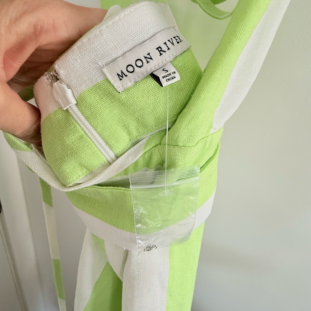 Anthropologie Moon River Lime Green Halter Jumpsuit - Picture 4 of 6